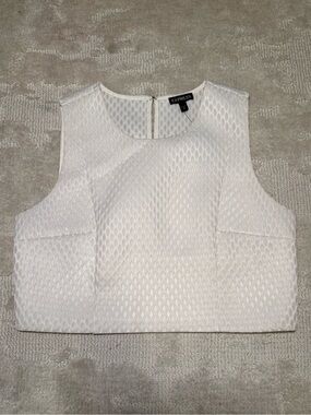 Express Cropped Blouse